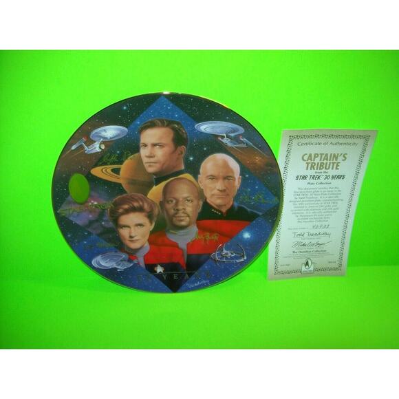 Star Trek Collector Plate Hamilton Numbered Captains Tribute COA Kirk Enterprise - Picture 6 of 12